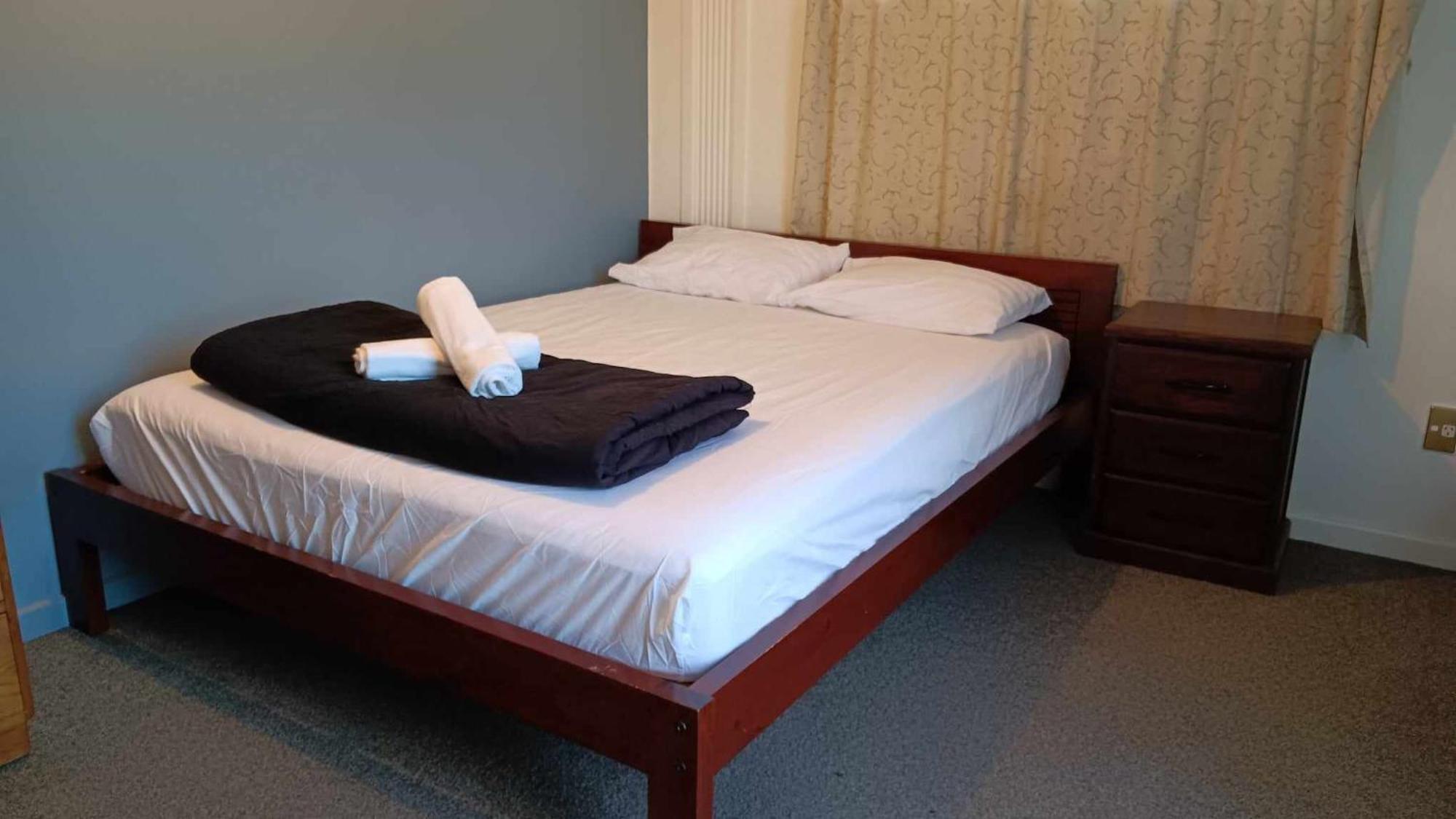Homestay, Handy City Center クライストチャーチ エクステリア 写真